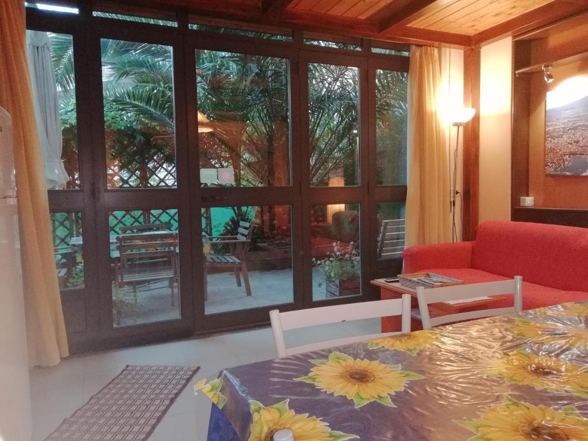 Casa Etna-Mare Appartement Santa Venerina Buitenkant foto